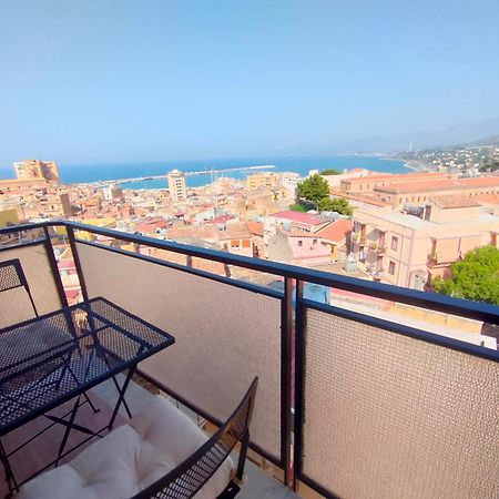 Gierre Apartment Termini Imerese Kültér fotó