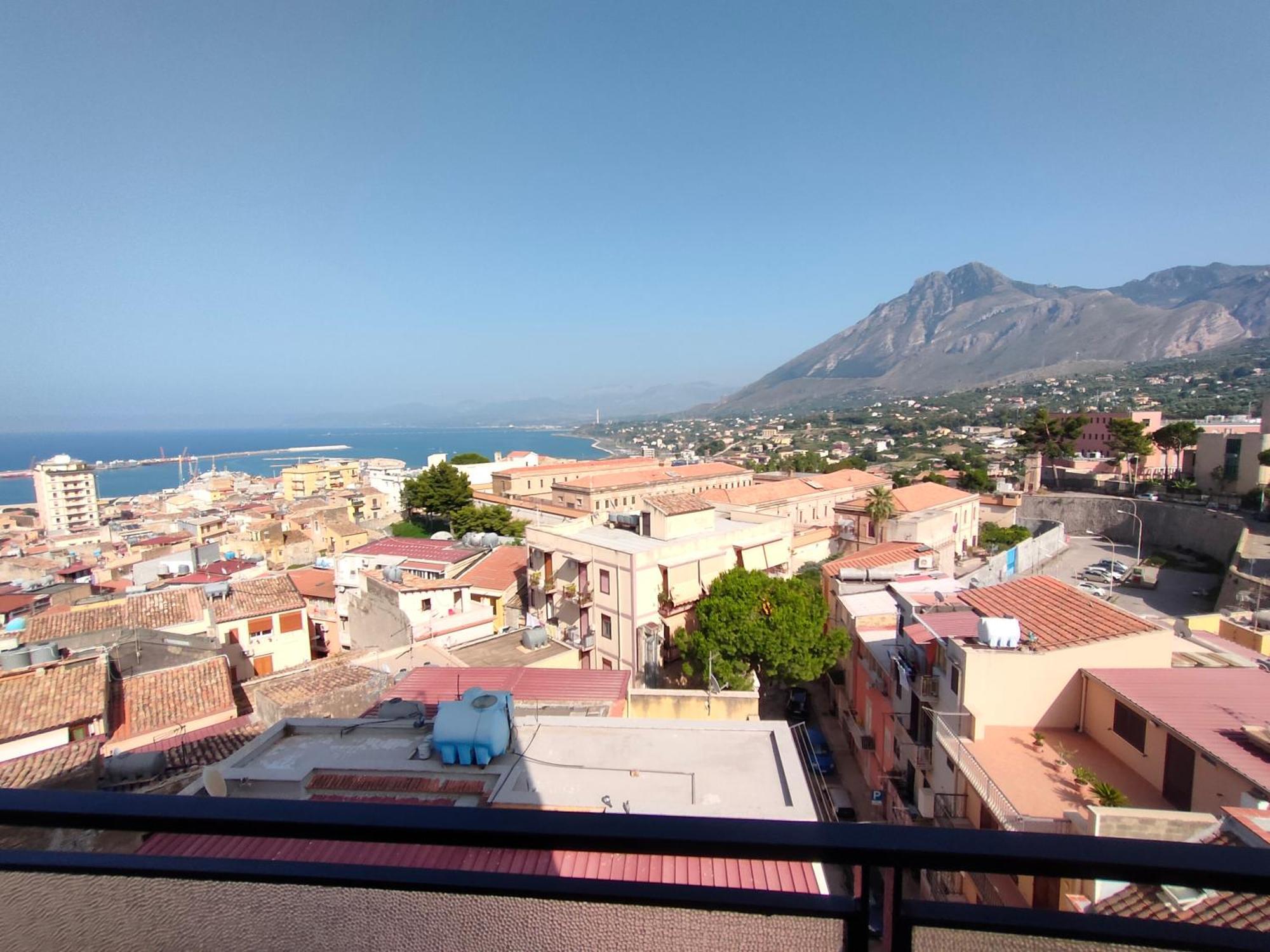 Gierre Apartment Termini Imerese Kültér fotó